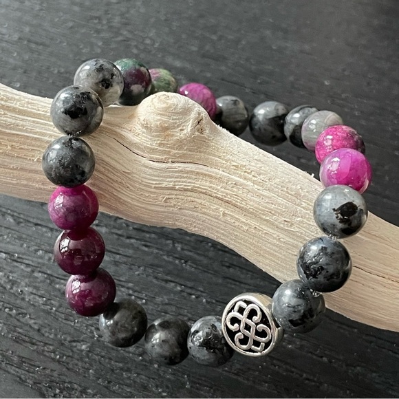 Handmade Natural Stone 8mm Bead Bracelet - Tourmaline & Jasper - Picture 5 of 10